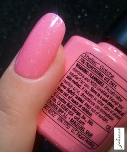 cndshellac_layering_motherofpearlgotcha