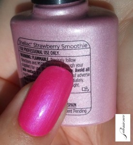 cndshellac_layering_tuttifruttistrawberrysmoothie